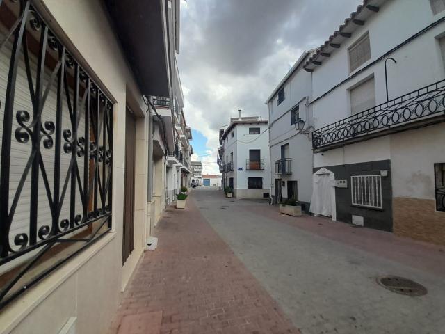 Chalet en venta. ESTREMERA