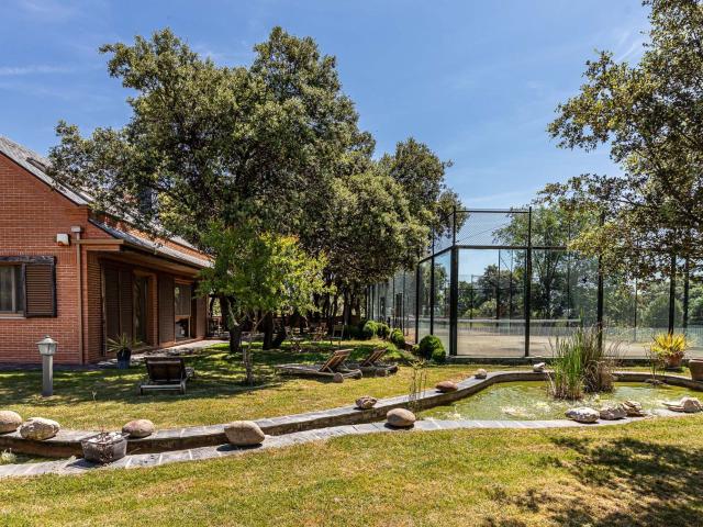 Chalet en venta. MADRID