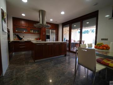 Chalet en venta. Santa Marta de Tormes