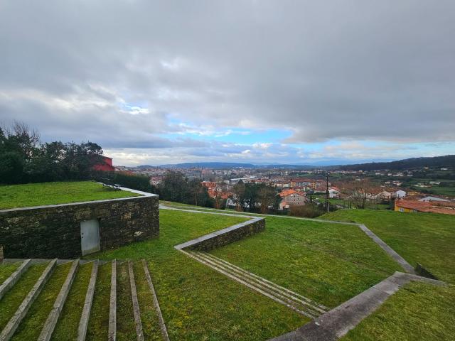 Chalet en venta. SANTIAGO DE COMPOSTELA