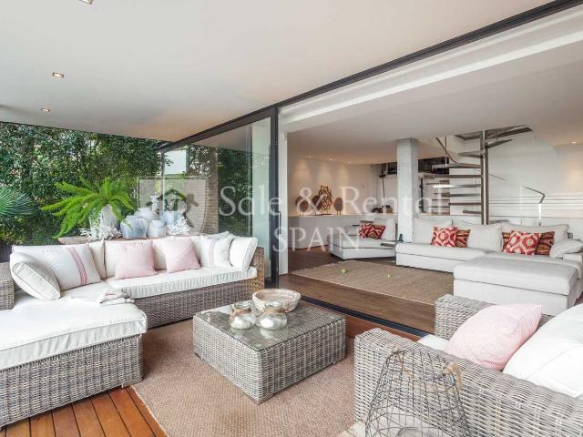 Chalet en venta. SITGES