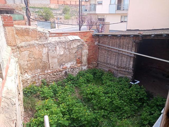 Chalet en venta. TERUEL