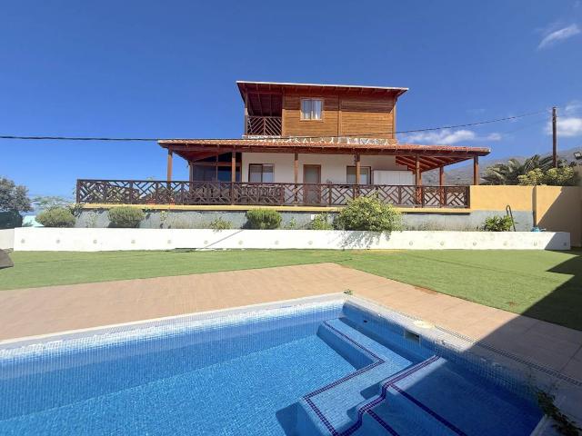 Chalet en venta Tijoco
