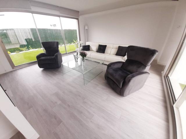 CHALET EN VENTA ZONA PRIVADA URBANIZACION CAMPODON