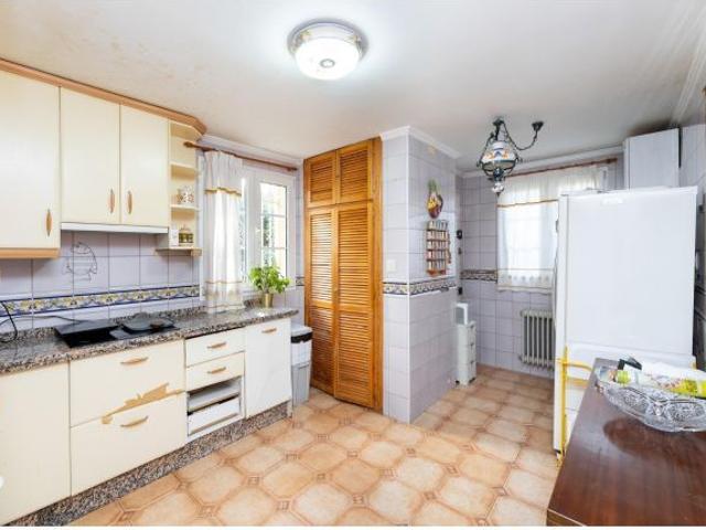 CHALET EN VILLAS BLANCAS, ALBOLOTE