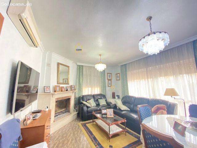 CHALET EN ZONA PRIVILEGIADA