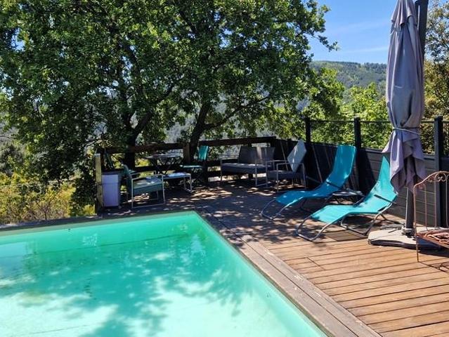 Chalet écologique avec piscine à vendre dans le Gard – Sénéchas, au cœur des Cévennes