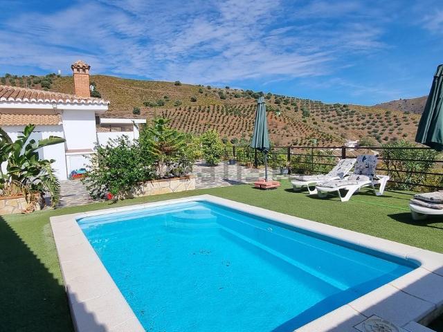 Chalet, El Borge