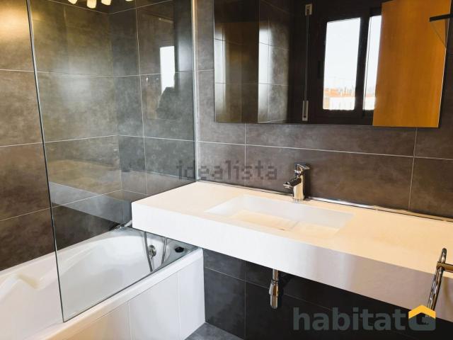 Chalet, El Palau d&apos Anglesola