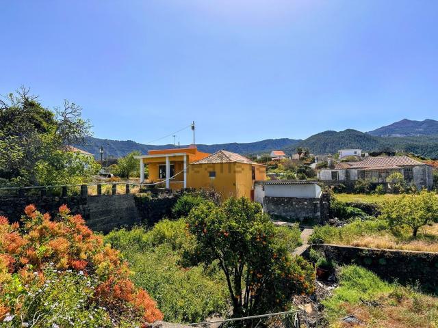 Chalet, El Paso