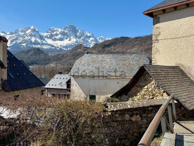 Chalet, El Pueyo de Jaca