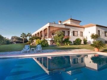 Chalet, El Velerín, Estepona