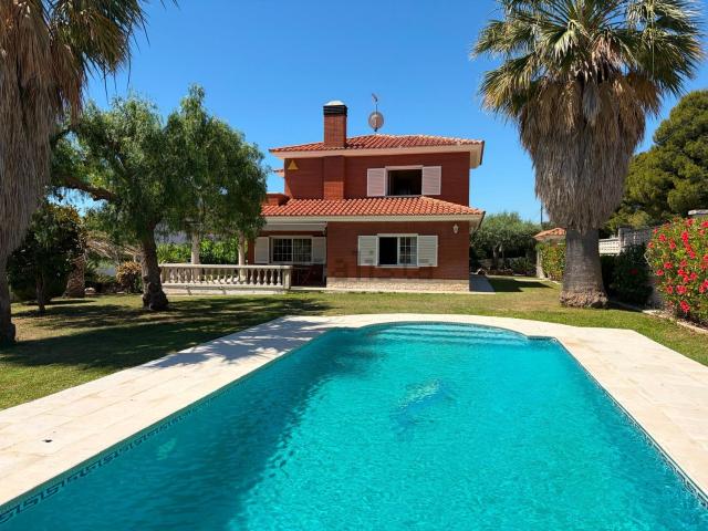 Chalet, El Vendrell