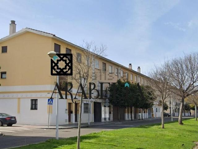Chalet, El Vial Ronda de Tejares, Córdoba