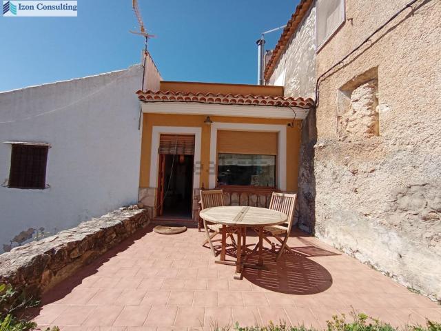 Chalet, Elche de la Sierra