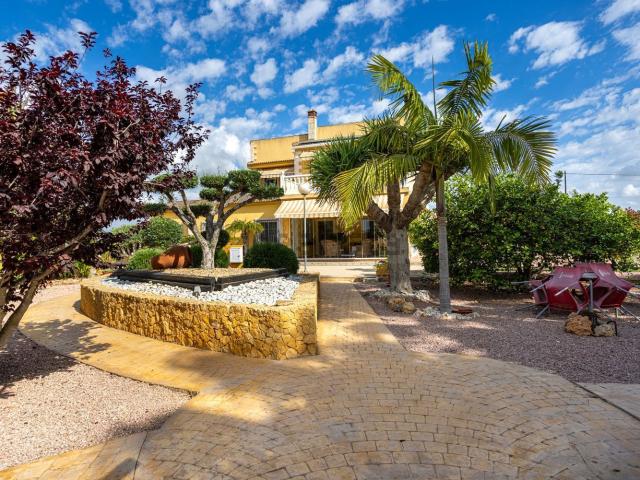 Chalet, Elche / Elx