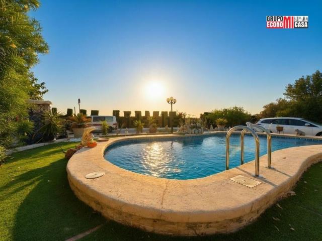 Chalet, Elche / Elx