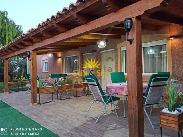 Chalet, Elche / Elx