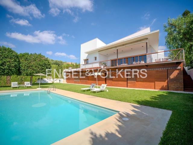 Chalet, Elche / Elx