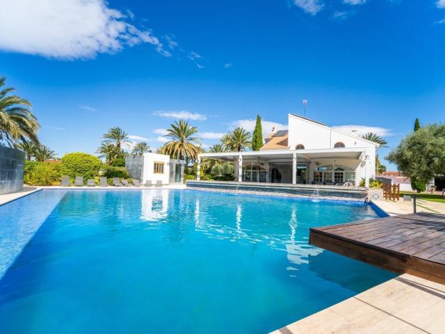Chalet, Elche / Elx
