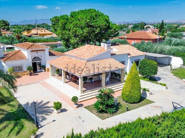 Chalet, Elche / Elx