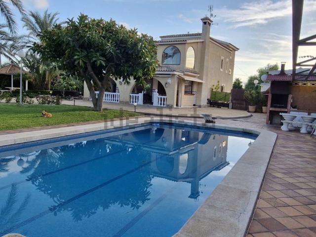 Chalet, Elche / Elx