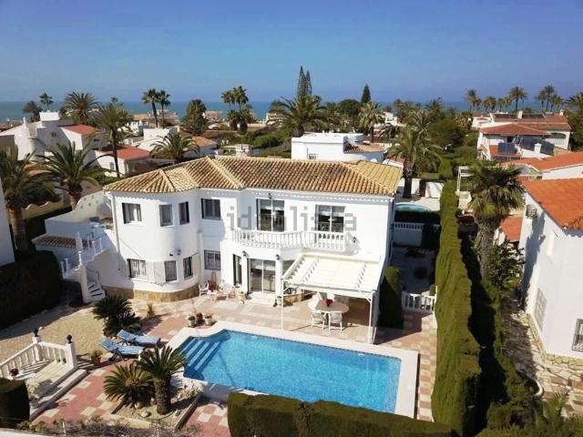 Chalet, Els Poblets
