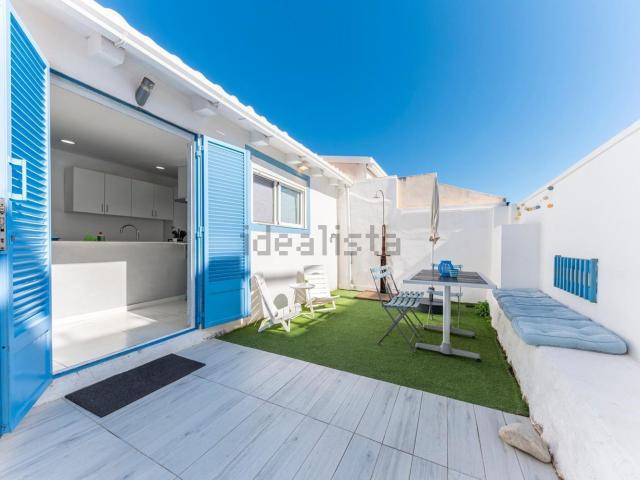 Chalet, Els Poblets