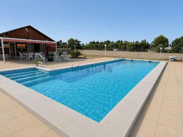 Chalet, Els Poblets