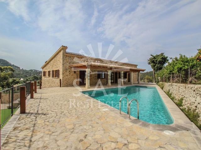 Chalet, Estellencs