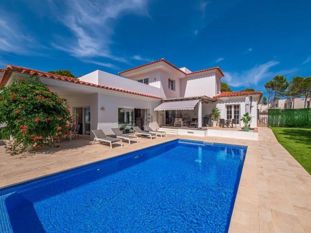 Chalet, Es Mercadal