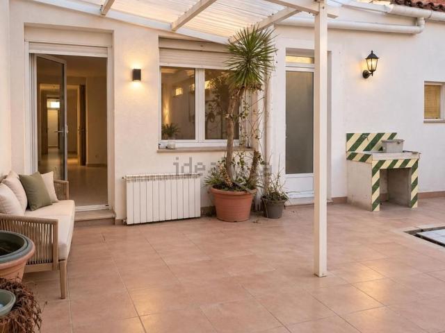 Chalet, Escoles, Terrassa