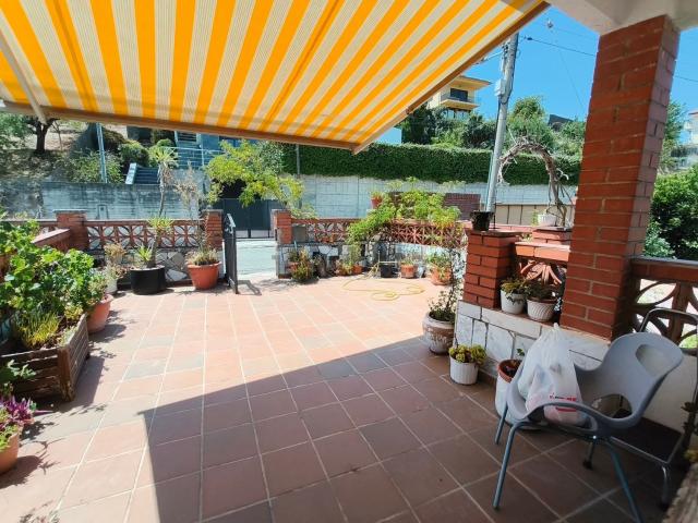 Chalet, Esparreguera