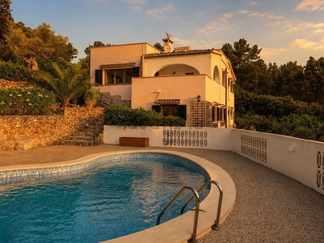 Chalet, Esporles