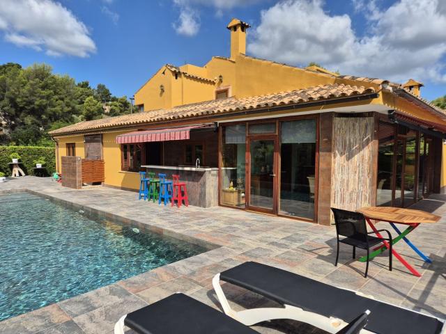 Chalet, Esporles