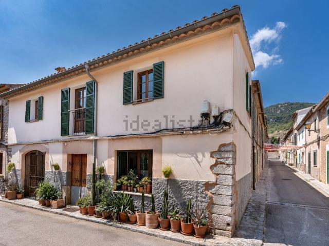 Chalet, Esporles