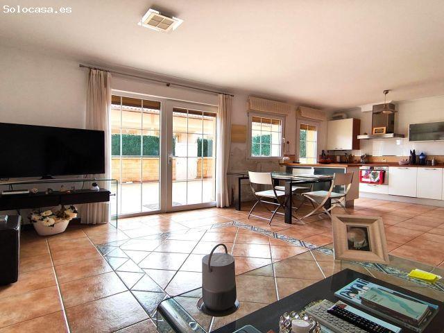 Chalet esquinero en Solares para entrar a vivir