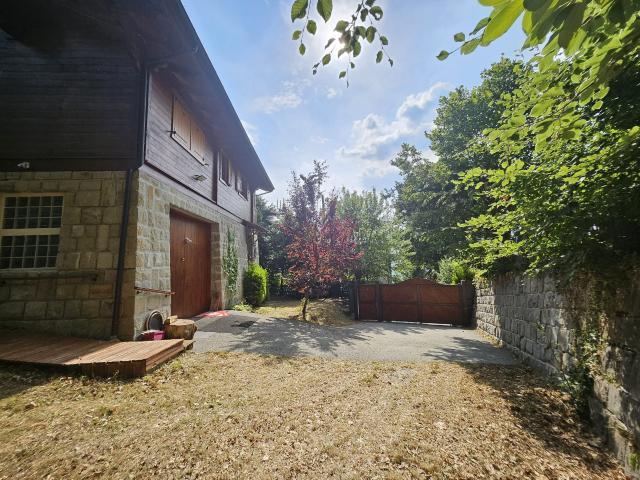 Chalet et Terrain à Peïra Cava
