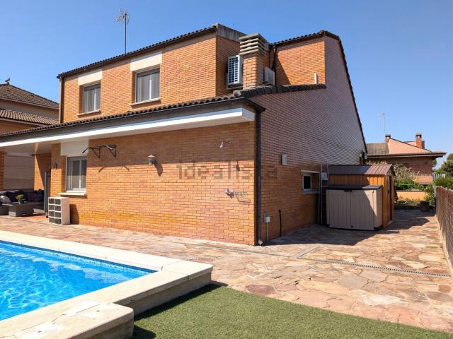 Chalet, Fonollosa
