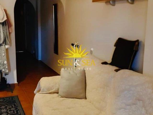 CHALET FOR RENT, 2 BEDROOMS AND 2 BATHROOMS IN LA ZENIA ALICANTE