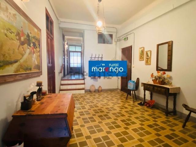 Chalet, Forcall