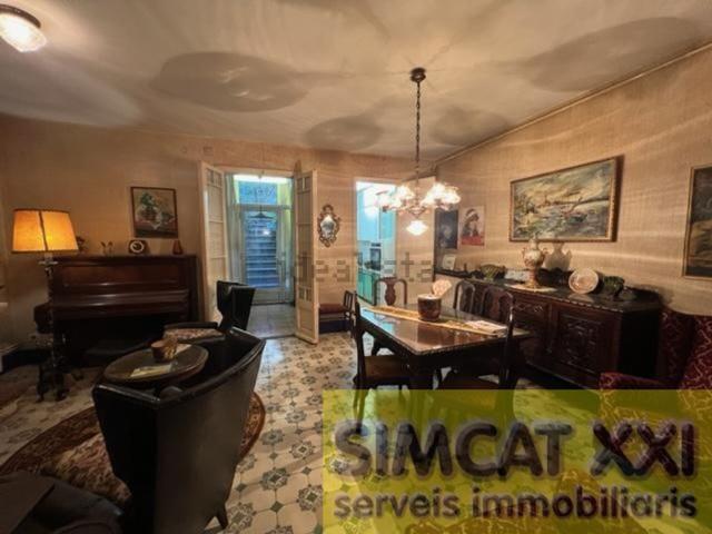 Chalet, Figueres