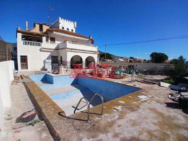 Chalet, Hondón de los Frailes