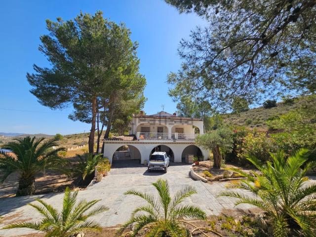Chalet, Hondón de los Frailes