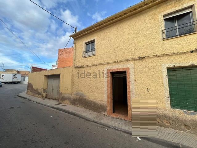 Chalet, Hellín
