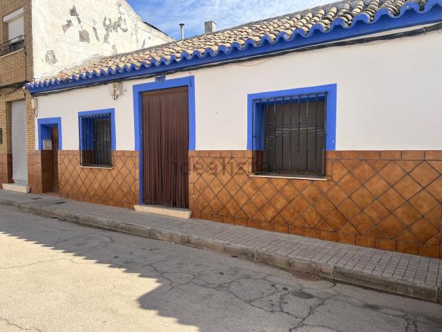 Chalet, Herencia