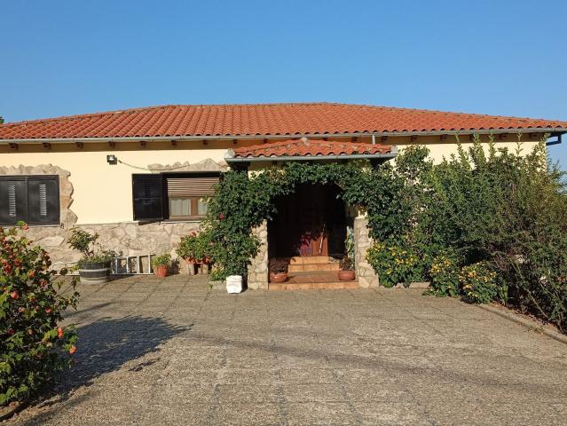 Chalet, Hervas