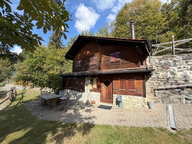 Chalet in Le Diablay – eine seltene Gelegenheit in sonniger Umgebung