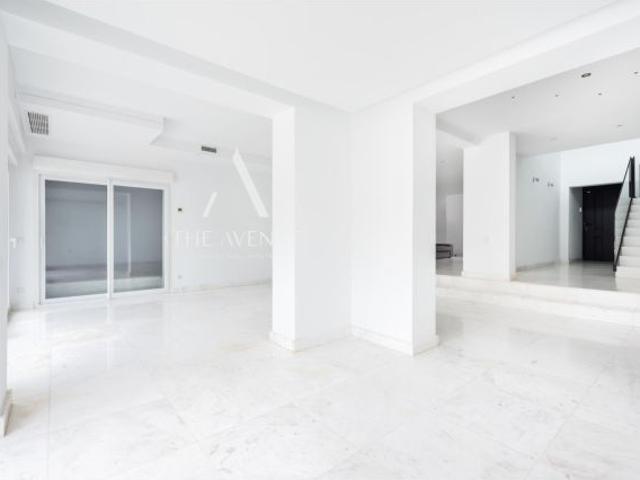 Chalet independiente a la venta en La Moraleja