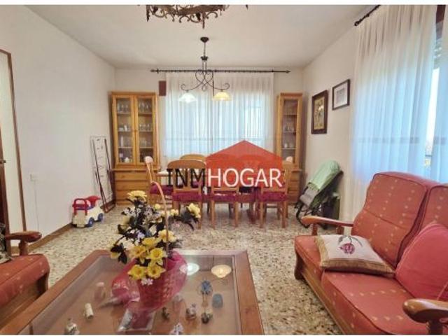CHALET INDEPENDIENTE CON AMPLIA PARCELA EN FONTIVEROS ÁVILA 05310